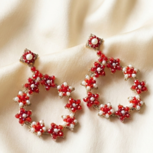 Cerchio rosso in perle